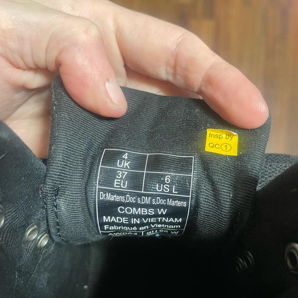 Dr. Martens Women's Combs W Combat Boot - Picture 3 of 7